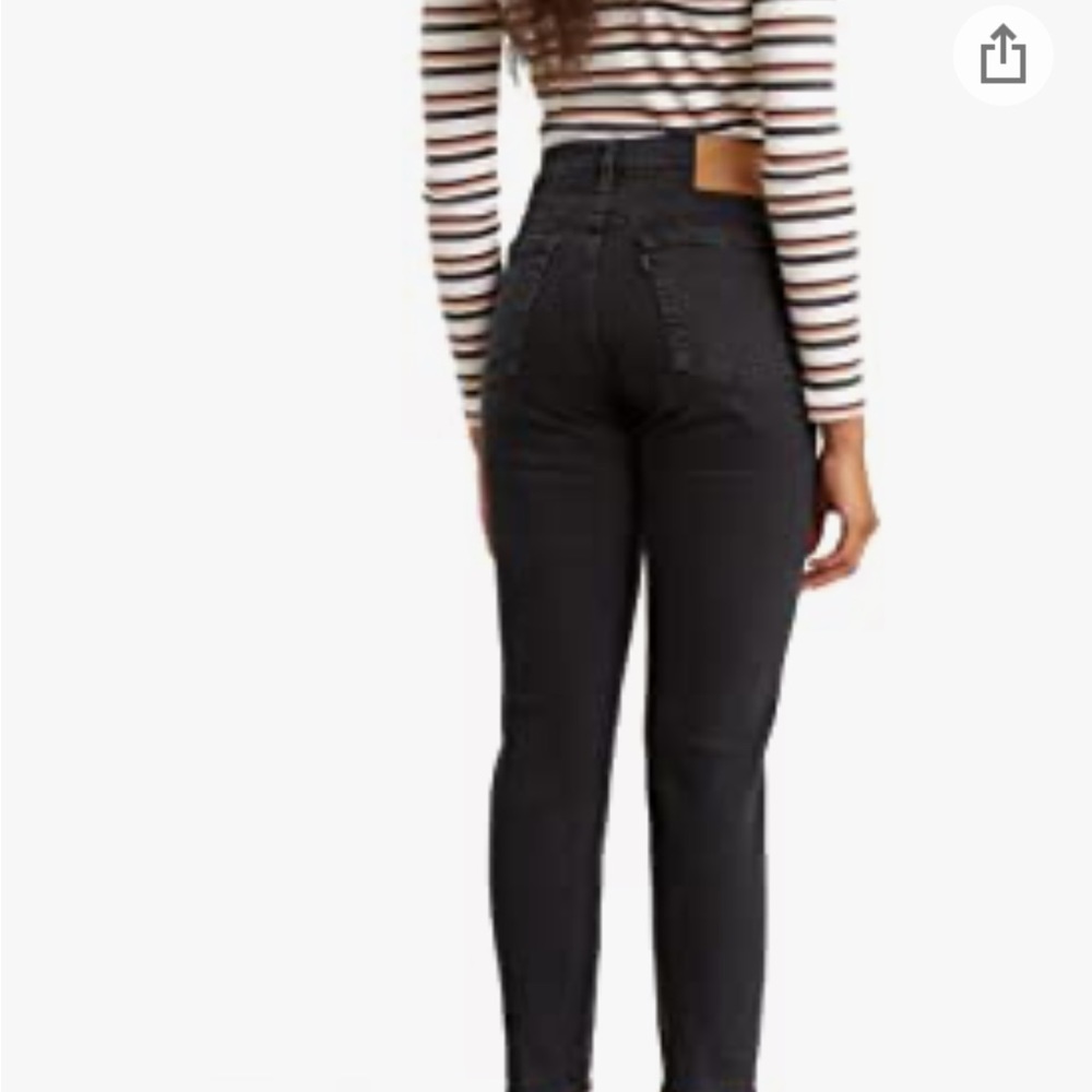 Levi's Women's Premium Wedgie Icon Fit Jeans